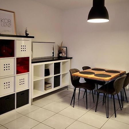 Schoene Und Ruhige Wohnung Direkt An Der Mosel Koblenz  Dış mekan fotoğraf
